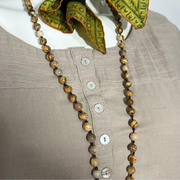 Soft Surroundings Linen/Cotton Blend asymmetrical criss cross hem tunic top - S - Picture 7 of 11